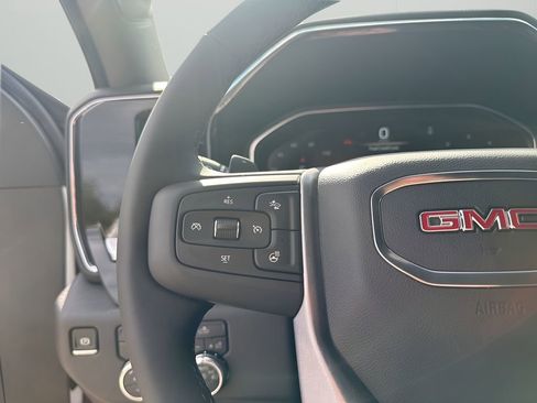 New 2026 GMC Sierra 1500 Elevation image 30