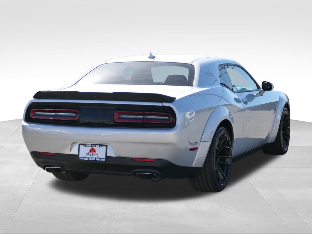 Certified 2023 Dodge Challenger R/T Scat Pack RWD image 3