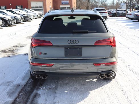 Used 2023 Audi SQ5 Premium Plus w/ Premium Plus Package image 6