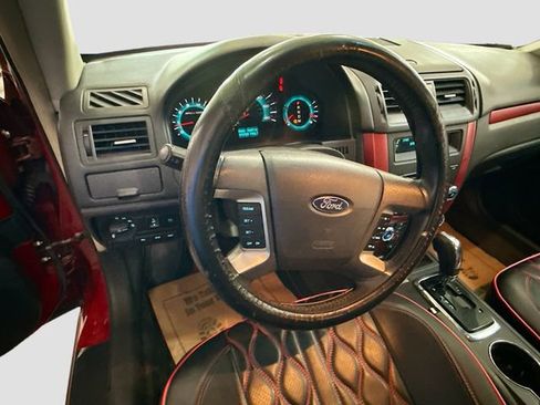 Used 2010 Ford Fusion Sport FWD image 8