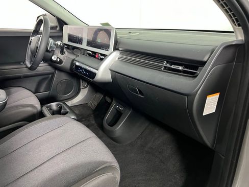 Used 2024 Hyundai Ioniq 5 SE image 30