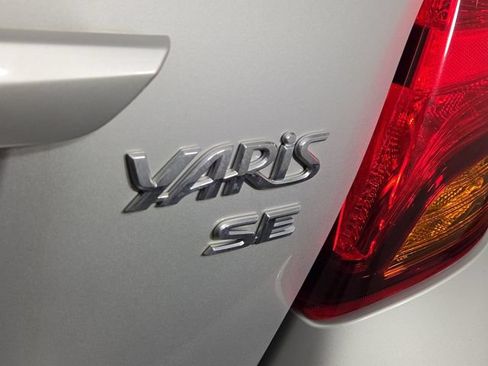 Used 2015 Toyota Yaris SE FWD image 29
