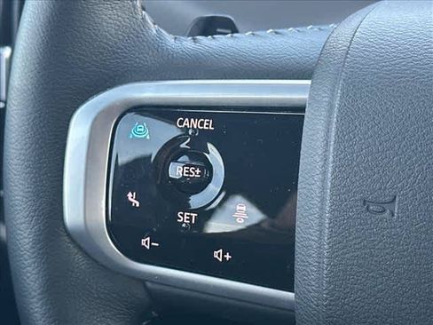 Certified 2025 Nissan Armada SL w/ Captain's Chari Seat Package AWD/4WD image 20