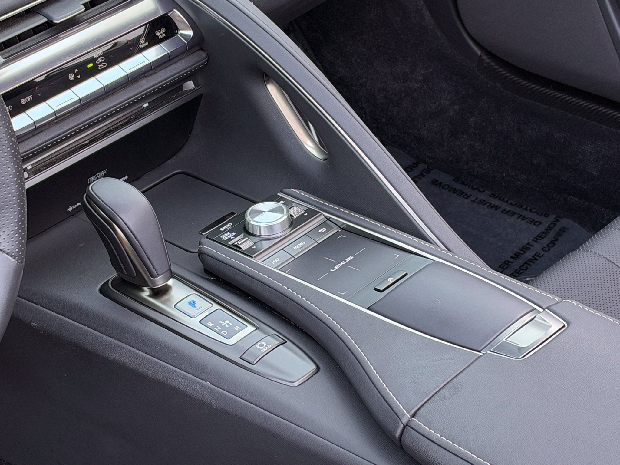 Used 2023 Lexus LC 500 Convertible RWD image 32