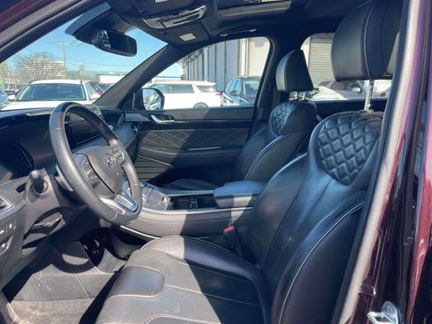 Used 2022 Hyundai Palisade Calligraphy image 16