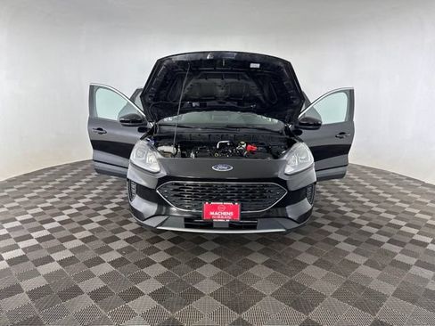 Used 2021 Ford Escape SE FWD image 11