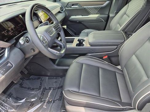 Used 2026 GMC Acadia Denali w/ Super Cruise Package FWD image 15