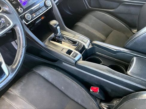 Used 2020 Honda Civic Sport image 15