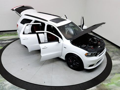 Used 2018 Dodge Durango SRT w/ SRT Interior Appearance Group image 39