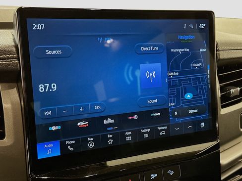 Used 2024 Ford Expedition Max XLT image 21