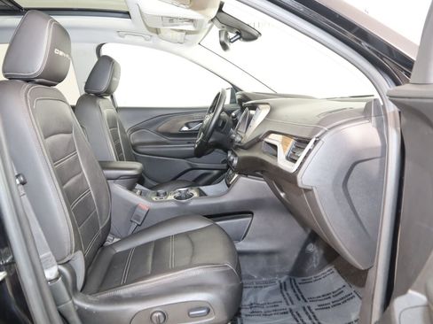 Used 2023 GMC Terrain Denali w/ Black Diamond Edition AWD/4WD image 13