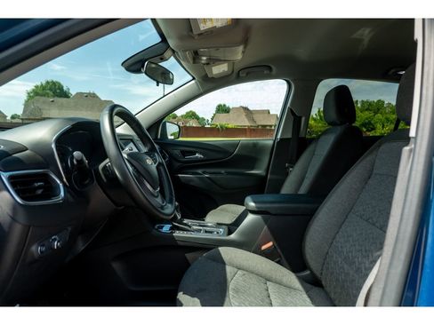 Used 2024 Chevrolet Equinox LT AWD/4WD image 11