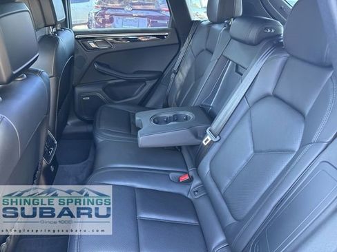 Used 2022 Porsche Macan AWD/4WD image 25