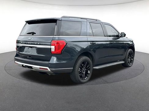 Used 2023 Ford Expedition XLT AWD/4WD image 6