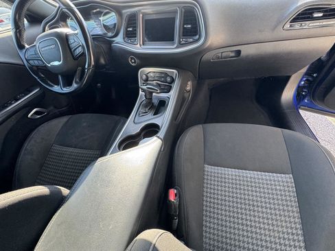 Used 2022 Dodge Challenger R/T image 19