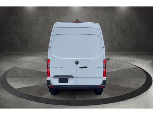 New 2025 Mercedes-Benz Sprinter 2500 image 4