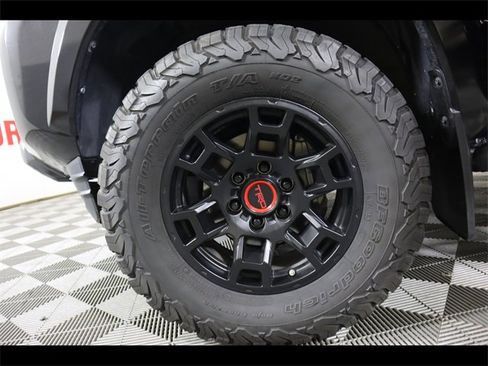 Used 2022 Toyota Tacoma TRD Sport image 24