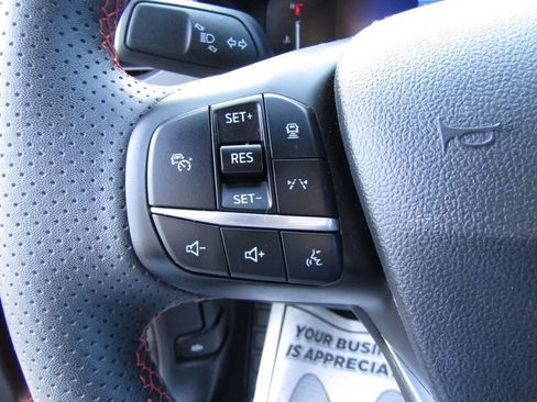 Used 2023 Ford Escape ST-Line w/ Tech Pack #1 AWD/4WD image 19