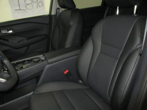 New 2026 Nissan Rogue SV image 16