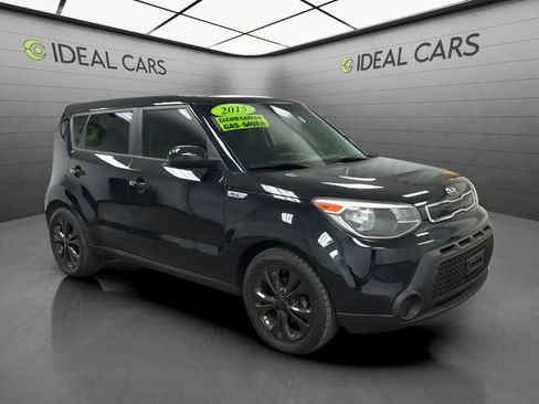Used 2015 Kia Soul + FWD image 3