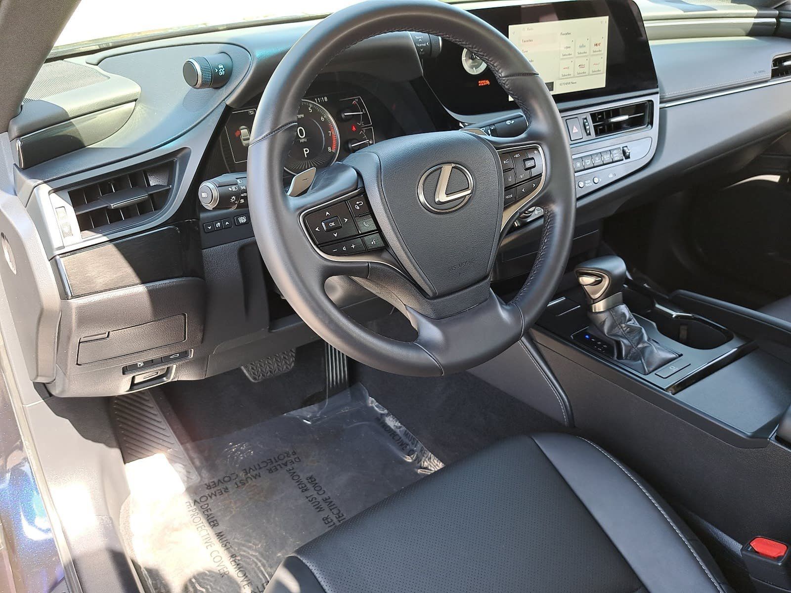 Used 2025 Lexus ES 350 FWD image 17