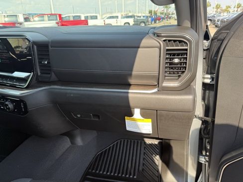 New 2026 Chevrolet Silverado 1500 LT image 48