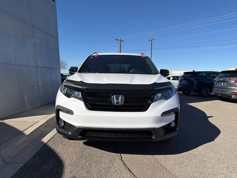 Used 2022 Honda Pilot Sport image 3
