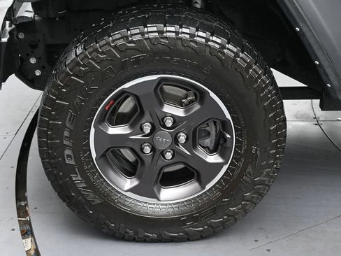 Used 2021 Jeep Gladiator Rubicon AWD/4WD image 33