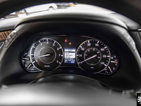 Used 2020 Nissan Armada SL w/ Premium Package RWD image 36