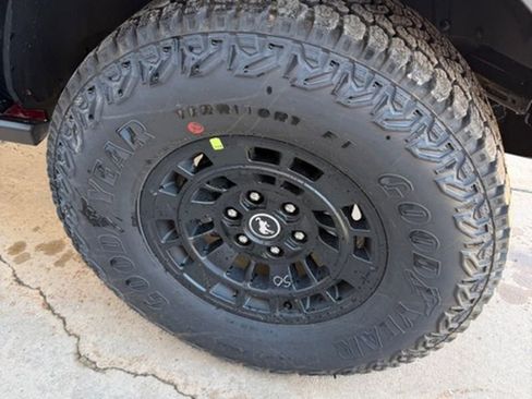 New 2026 Ford Bronco Badlands AWD/4WD image 4