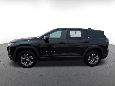 Used 2025 Chevrolet Equinox LT FWD image 7