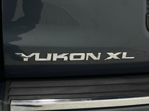 Used 2020 GMC Yukon XL Denali w/ Open Road Package image 43