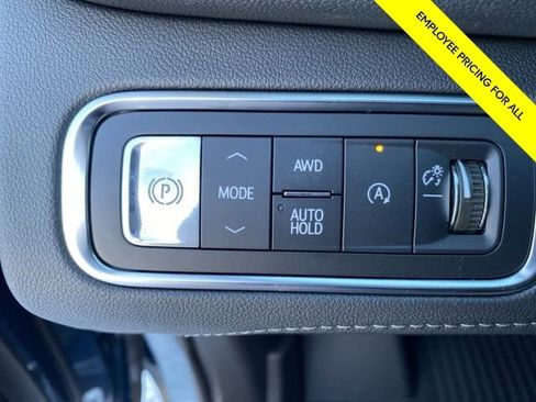 New 2025 Buick Enclave Preferred w/ LPO, Floor Liner Package image 17