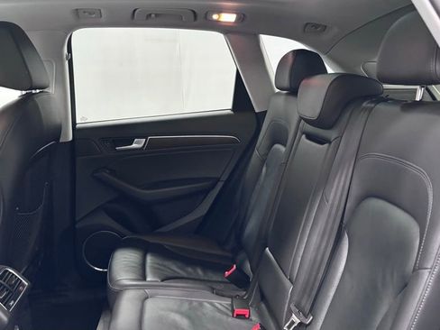 Used 2016 Audi Q5 2.0T Premium Plus w/ Technology Package image 21