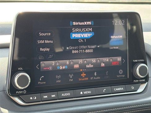 Used 2024 Nissan Rogue S image 23