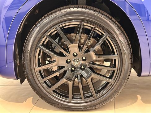 Used 2024 Maserati Levante Modena Ultima image 14