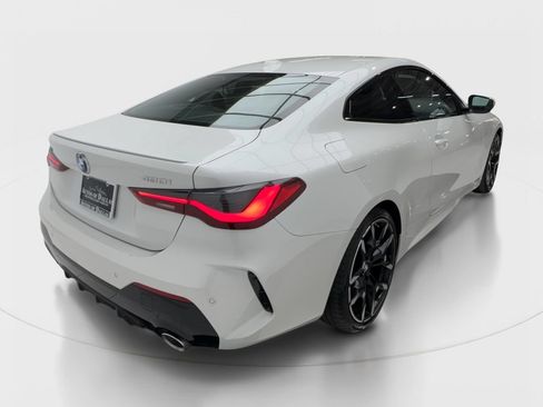 Used 2026 BMW 430i xDrive Coupe w/ M Sport Package AWD/4WD image 7