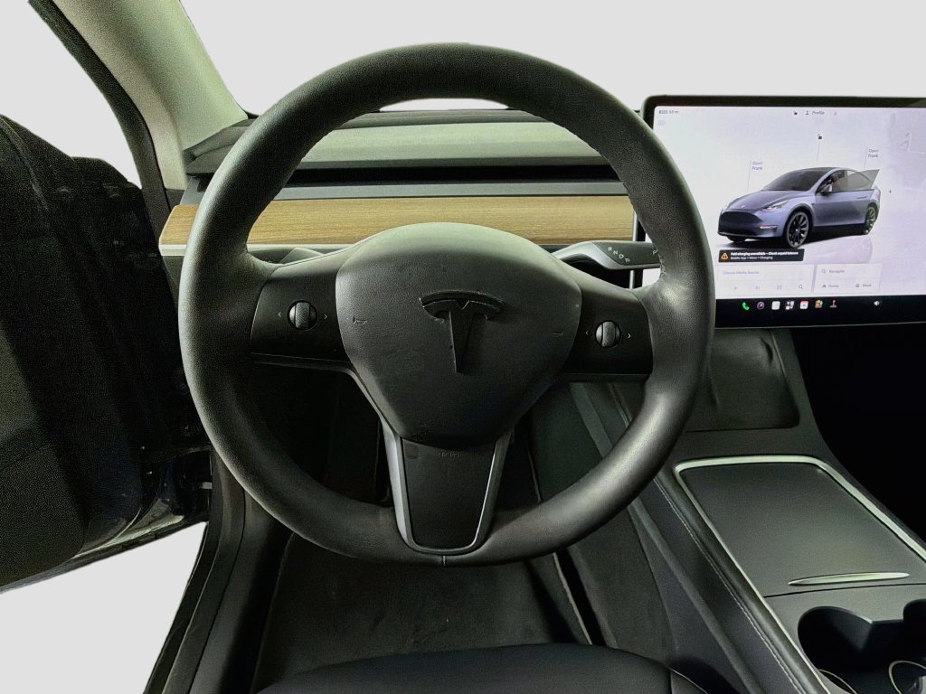 Used 2022 Tesla Model Y Long Range AWD/4WD image 11