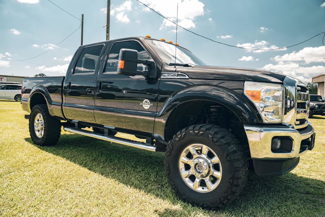 Used 2015 Ford F350 Lariat w/ Lariat Ultimate Package AWD/4WD image 8