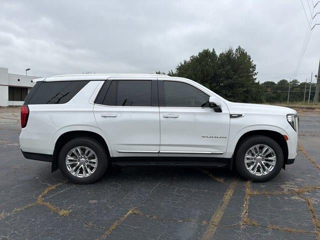 Used 2023 GMC Yukon SLT w/ SLT Luxury Package RWD image 4