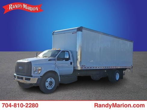 Used 2023 Ford F650 2WD Regular Cab Super Duty image 1
