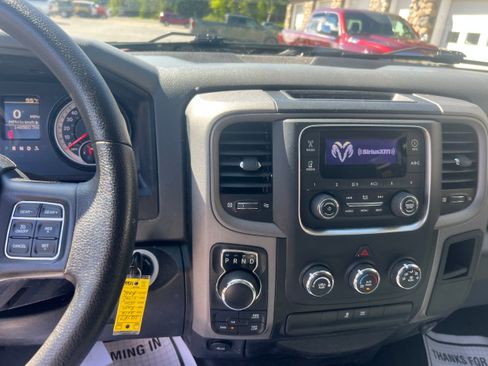 Used 2016 RAM 1500 Express AWD/4WD image 15
