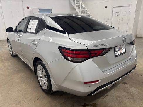 Used 2023 Nissan Sentra S FWD image 5