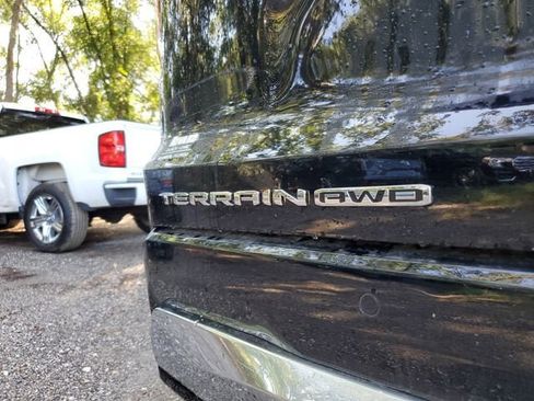 New 2026 GMC Terrain Denali AWD/4WD image 8