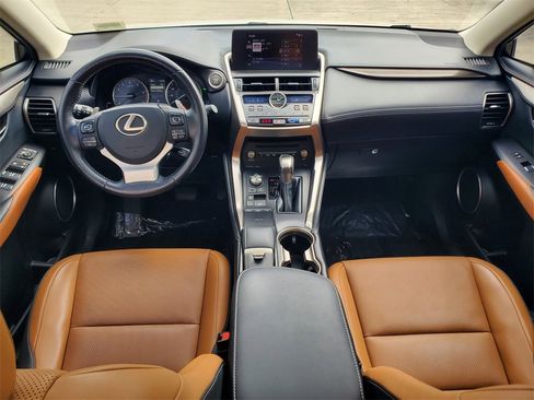 Used 2018 Lexus NX 300 FWD w/ Comfort Package image 10