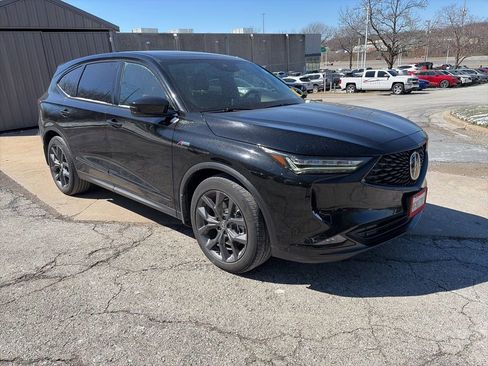 Used 2023 Acura MDX A-Spec image 3