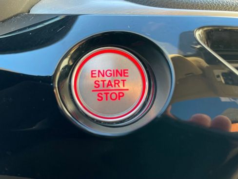 Used 2023 Acura MDX SH-AWD image 22