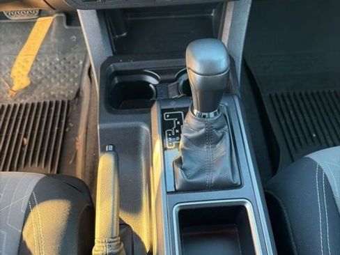 Used 2023 Toyota Tacoma TRD Sport image 13