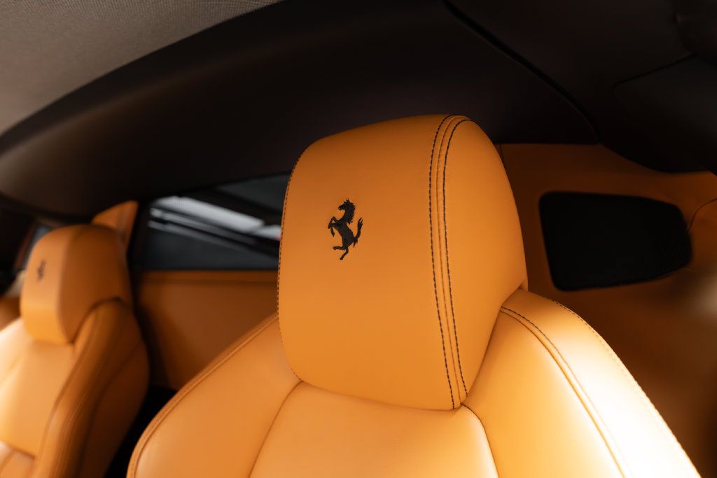 Used 2015 Ferrari 458 Italia Coupe RWD image 36