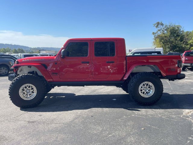 Used 2021 Jeep Gladiator Sport AWD/4WD image 7